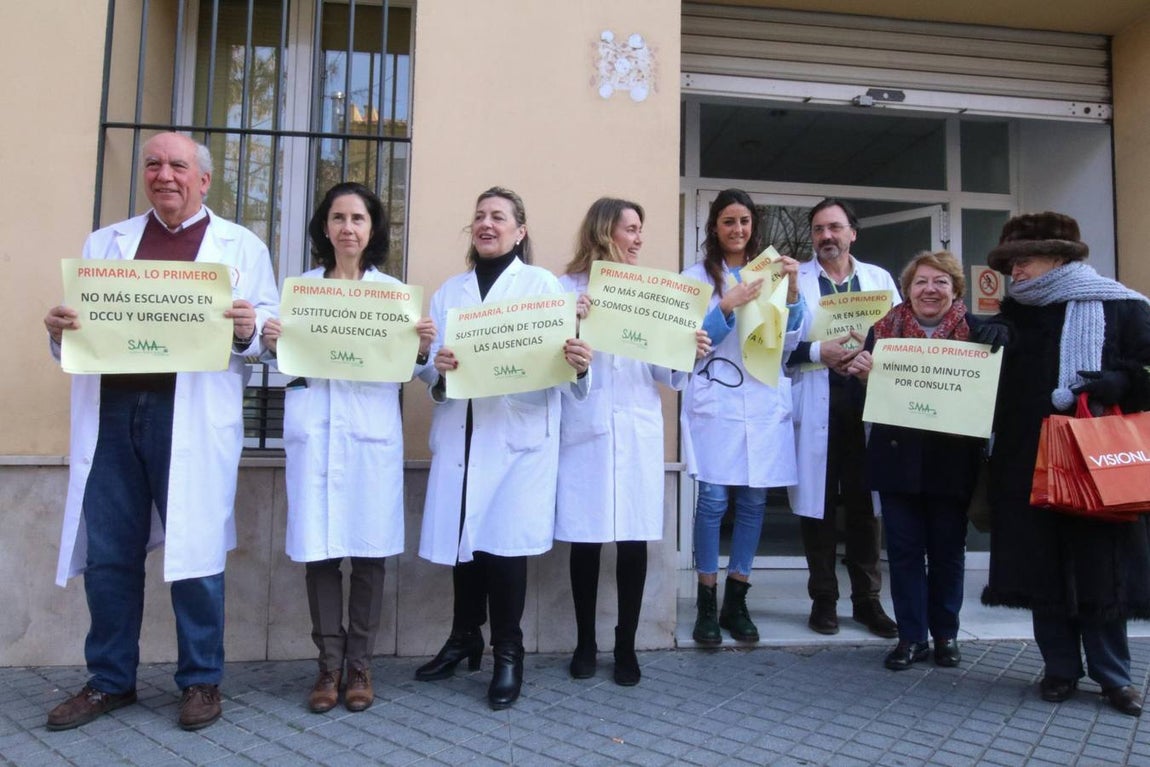 El paro en Atención Primaria en Córdoba, en imágenes