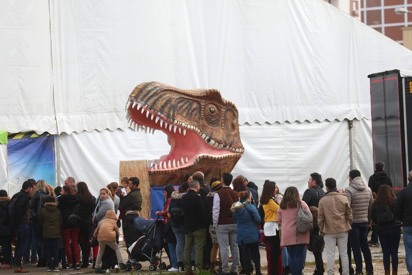 Dinosaurs Tour ya se puede visitar en Cádiz