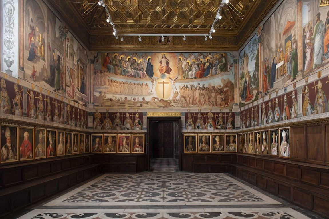 Vista general de la Sala Capitular de la Catedral de Toledo. 