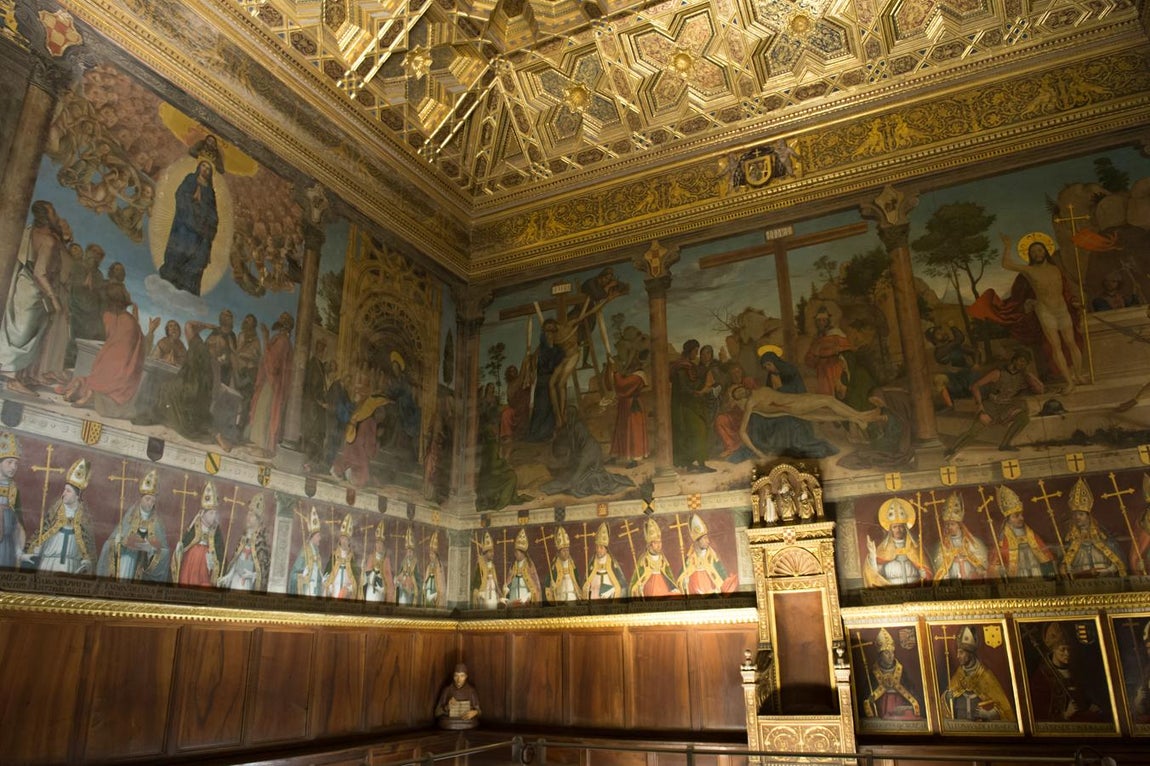 Impresionantes imágenes de la restauración de la Sala Capitular de la catedral