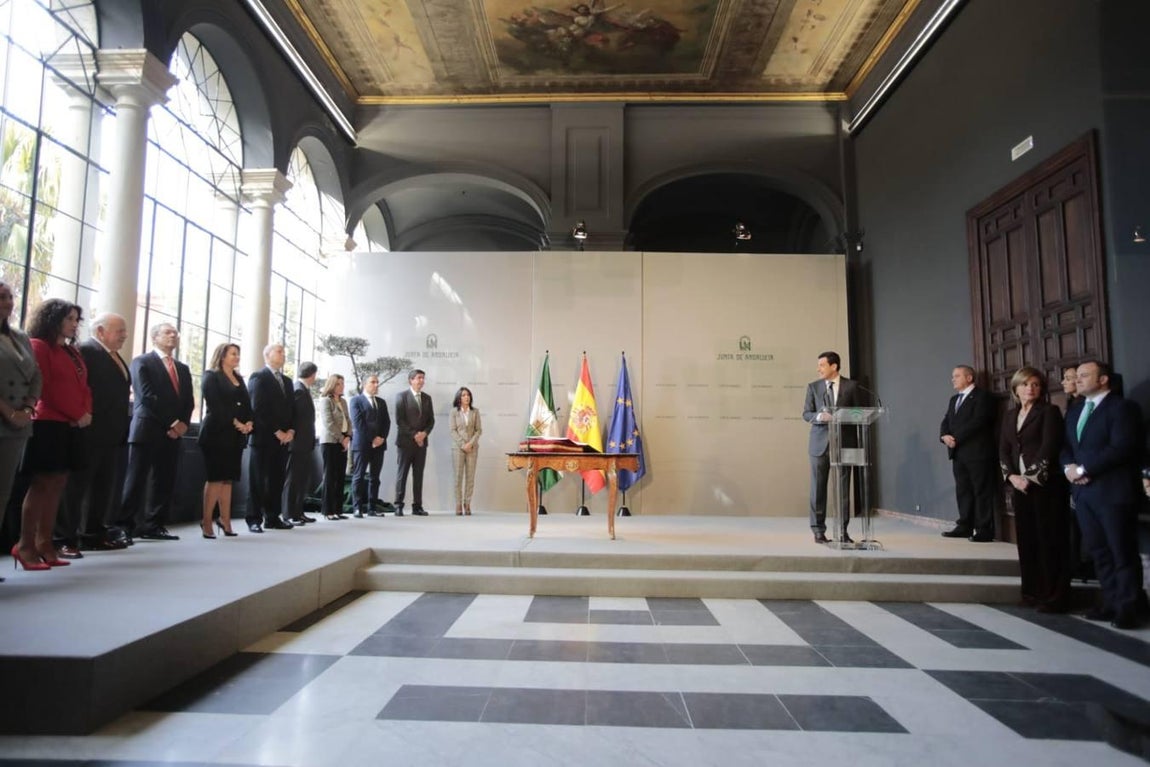 En imágenes, toma de posesión del nuevo Gobierno andaluz