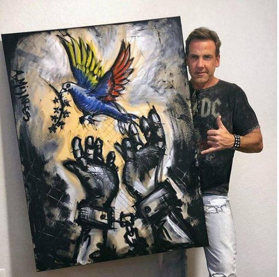 Carlos Ponce: «Se nos ocurrió encargar una pintura que represente ese deseo ardiente de PAZ que sentimos hacia Venezuela [Yo hago lo imposible porque lo Posible lo hace cualquiera] Picasso». 