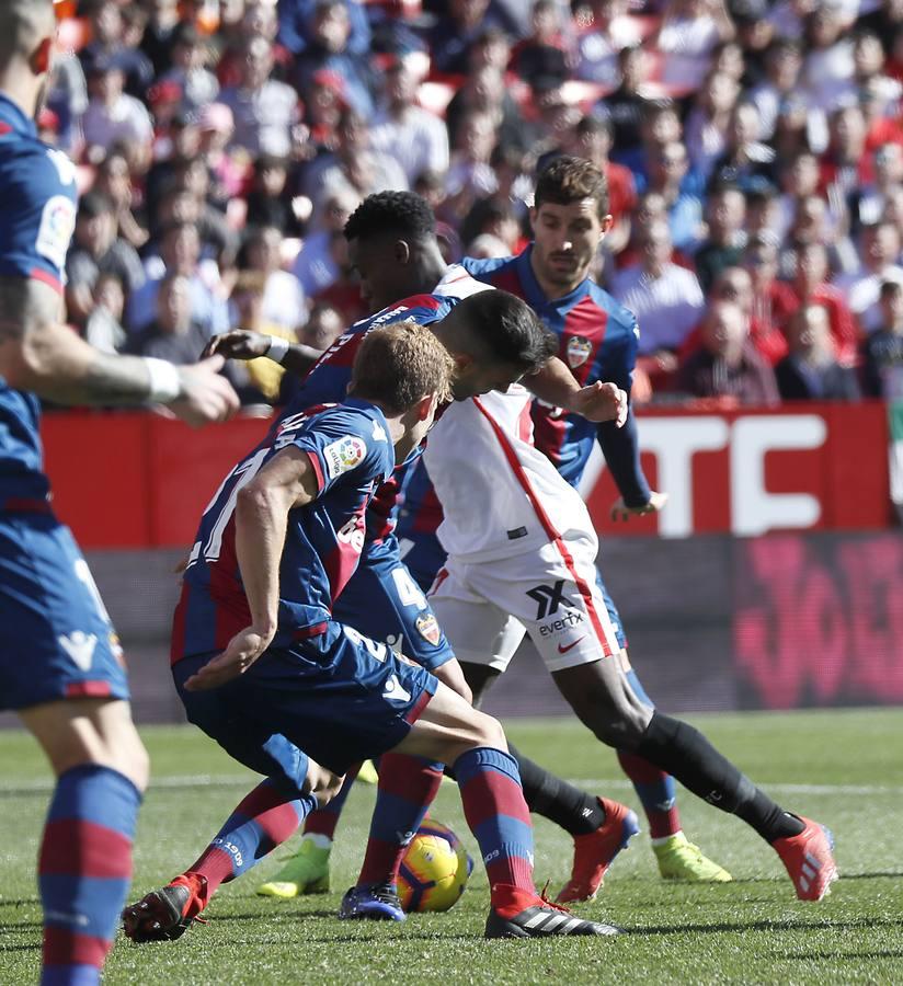 El Sevilla-Levante (5-0), en imágenes