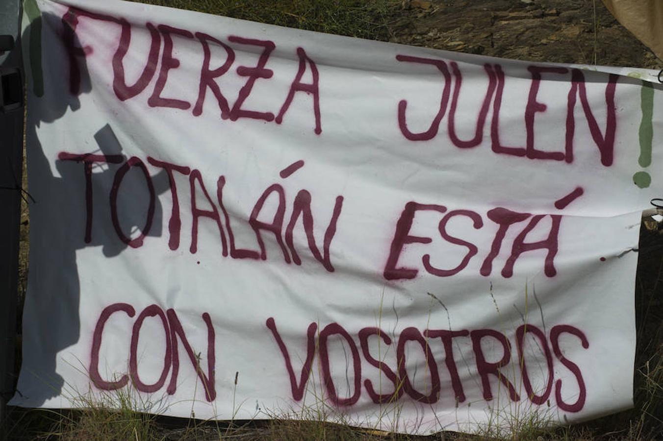 Los padres de Julen, durante la vigilia. 