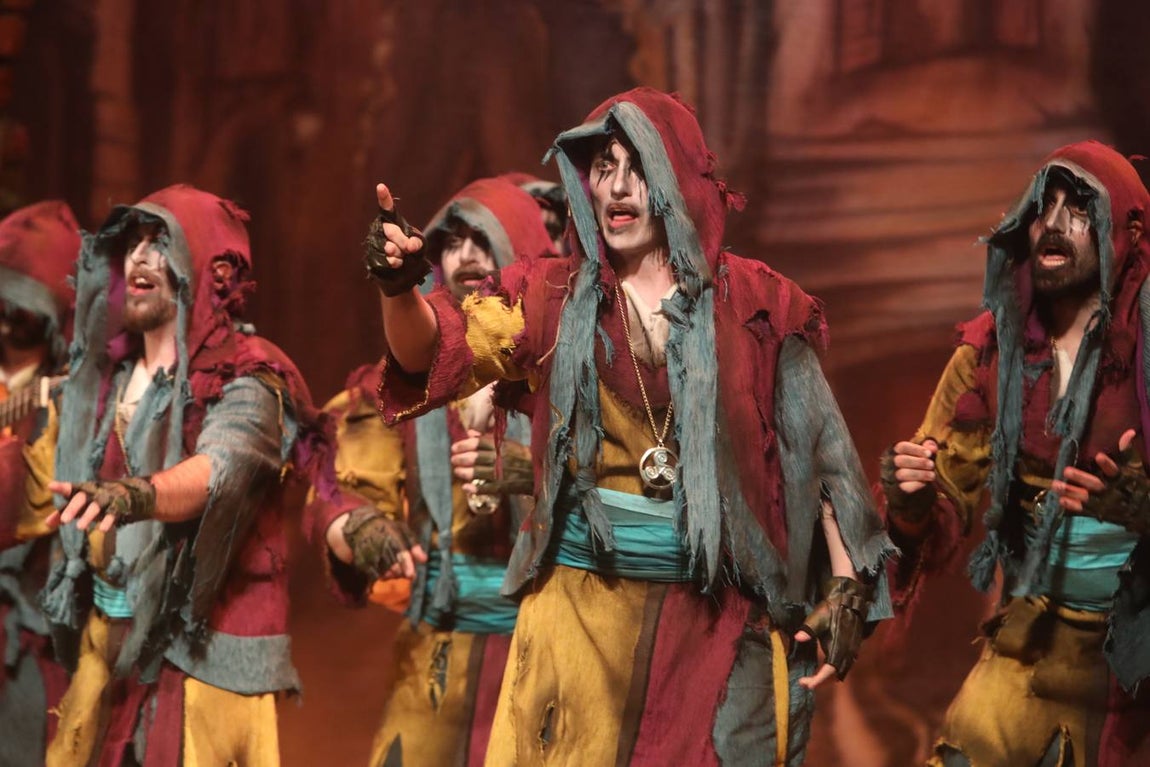 Fotos: Comparsa El hombre del saco en el COAC 2019