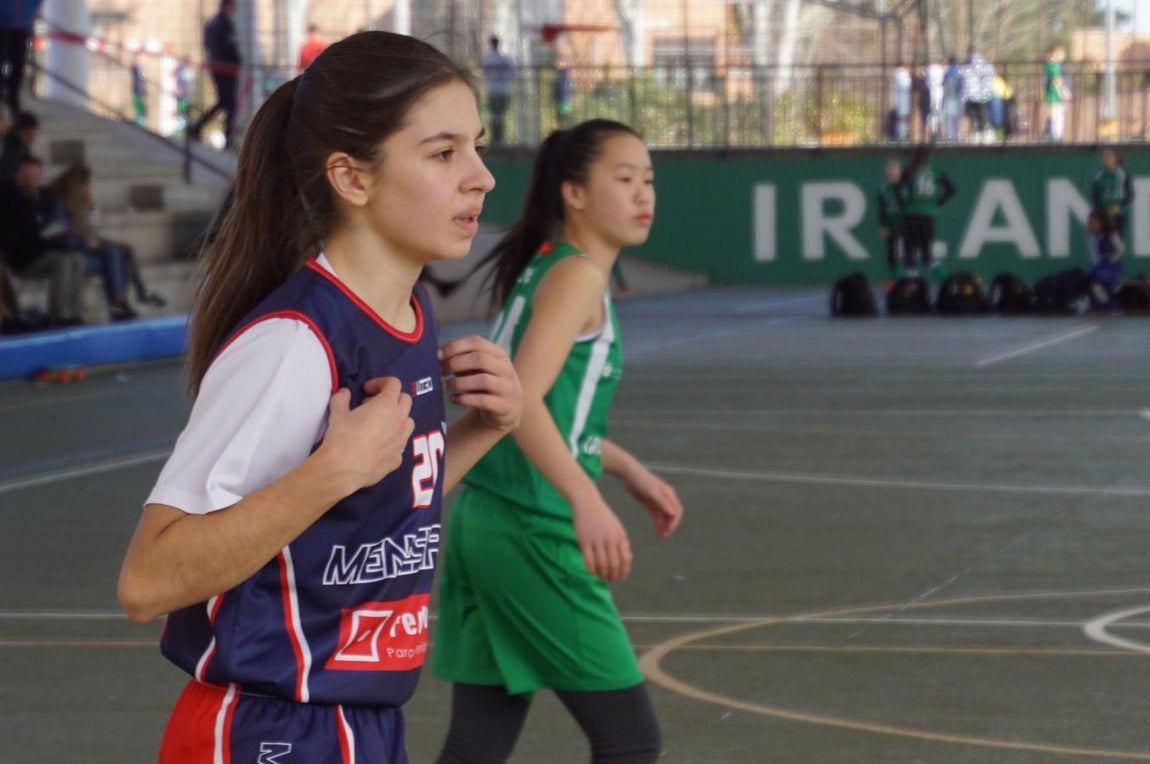 Las mejores imágenes del encuentro BVM Irlandesas - Menesiano. 