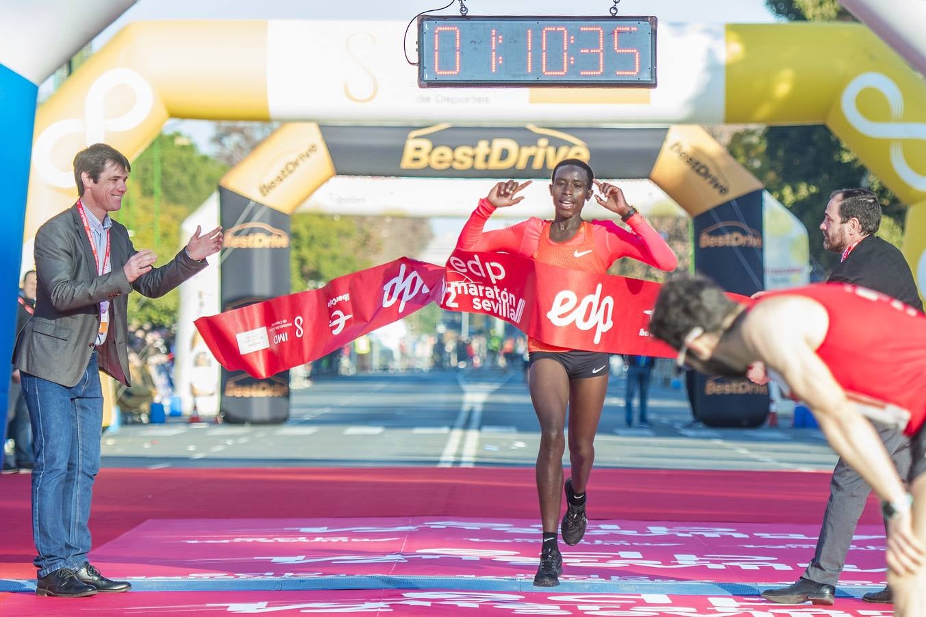 ¿Has corrido la Medio Maratón de Sevilla? ¡Búscate! (I)