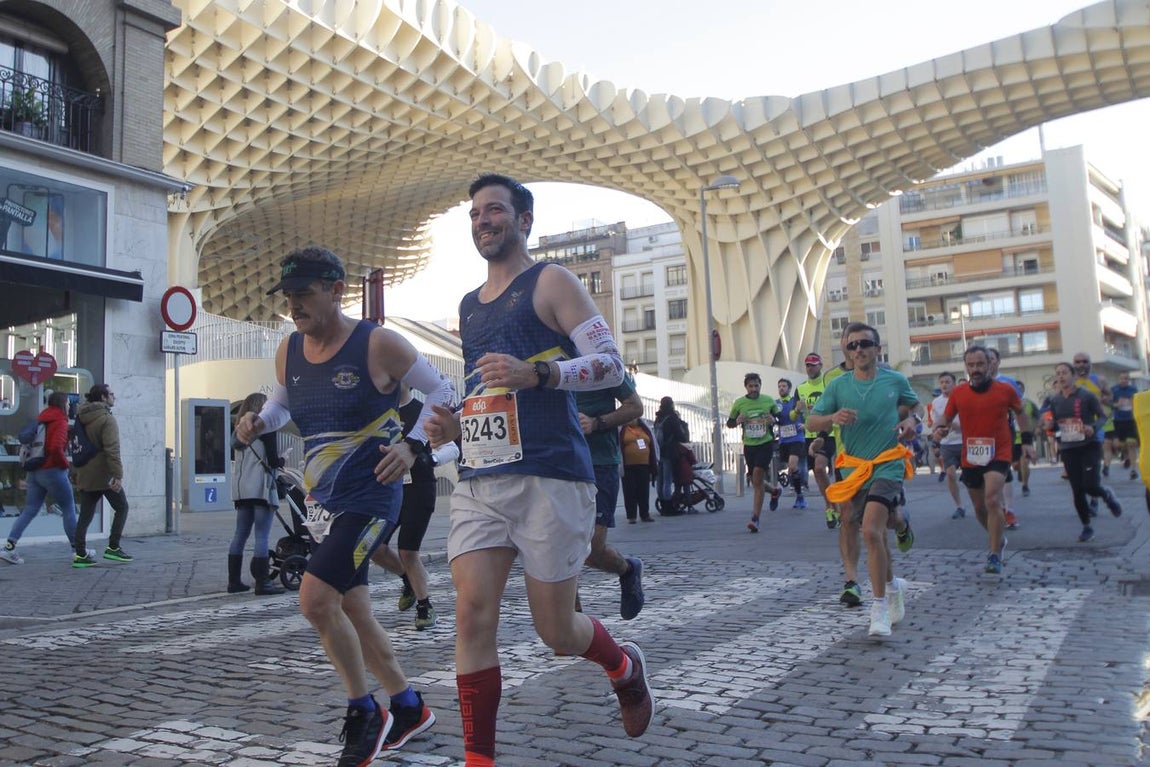 ¿Has corrido en la Medio Maratón de Sevilla? Búscate aquí (II)