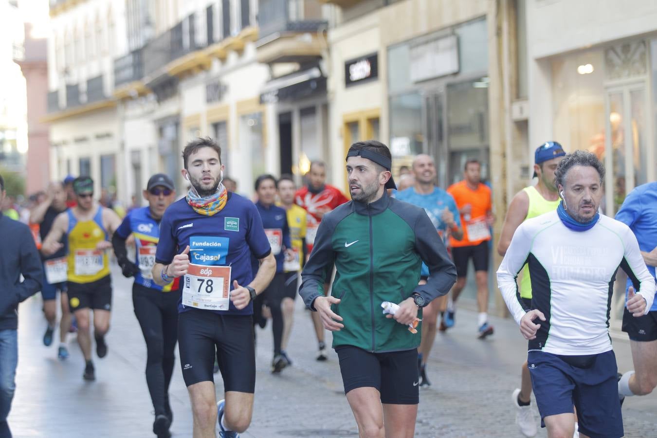 ¿Has corrido en la Medio Maratón de Sevilla? Búscate aquí (III)