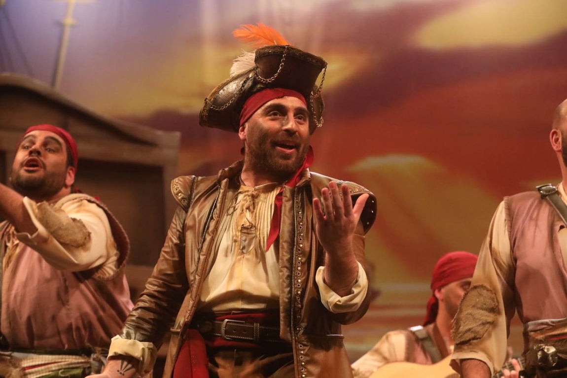 FOTOS: Comparsa A base de palos en el COAC 2019