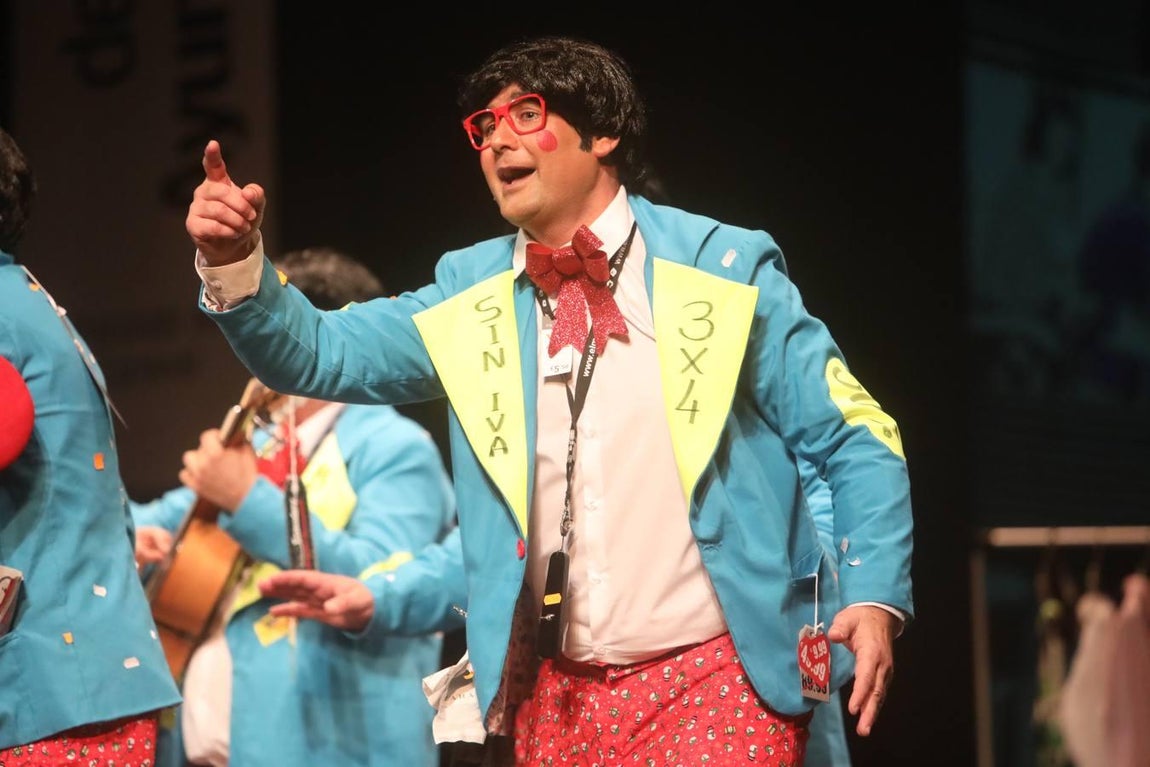 FOTOS: chirigota Los que no se pierden una en el COAC 2019