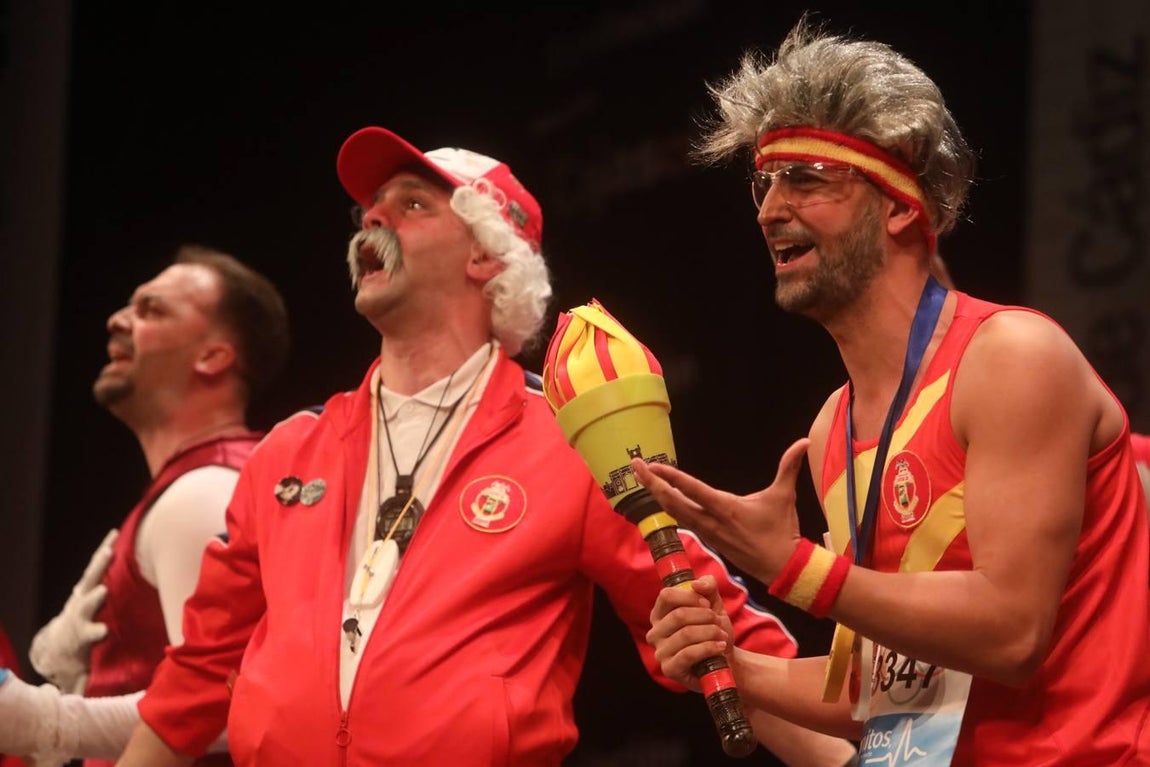 FOTOS: chirigota Pasando olímpicamente en el COAC 2019