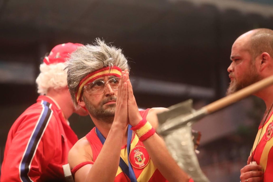 FOTOS: chirigota Pasando olímpicamente en el COAC 2019