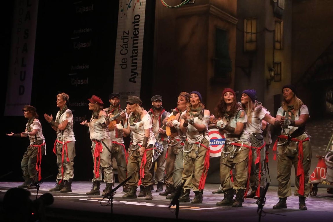 FOTOS: comparsa Las cachivache en el COAC 2019