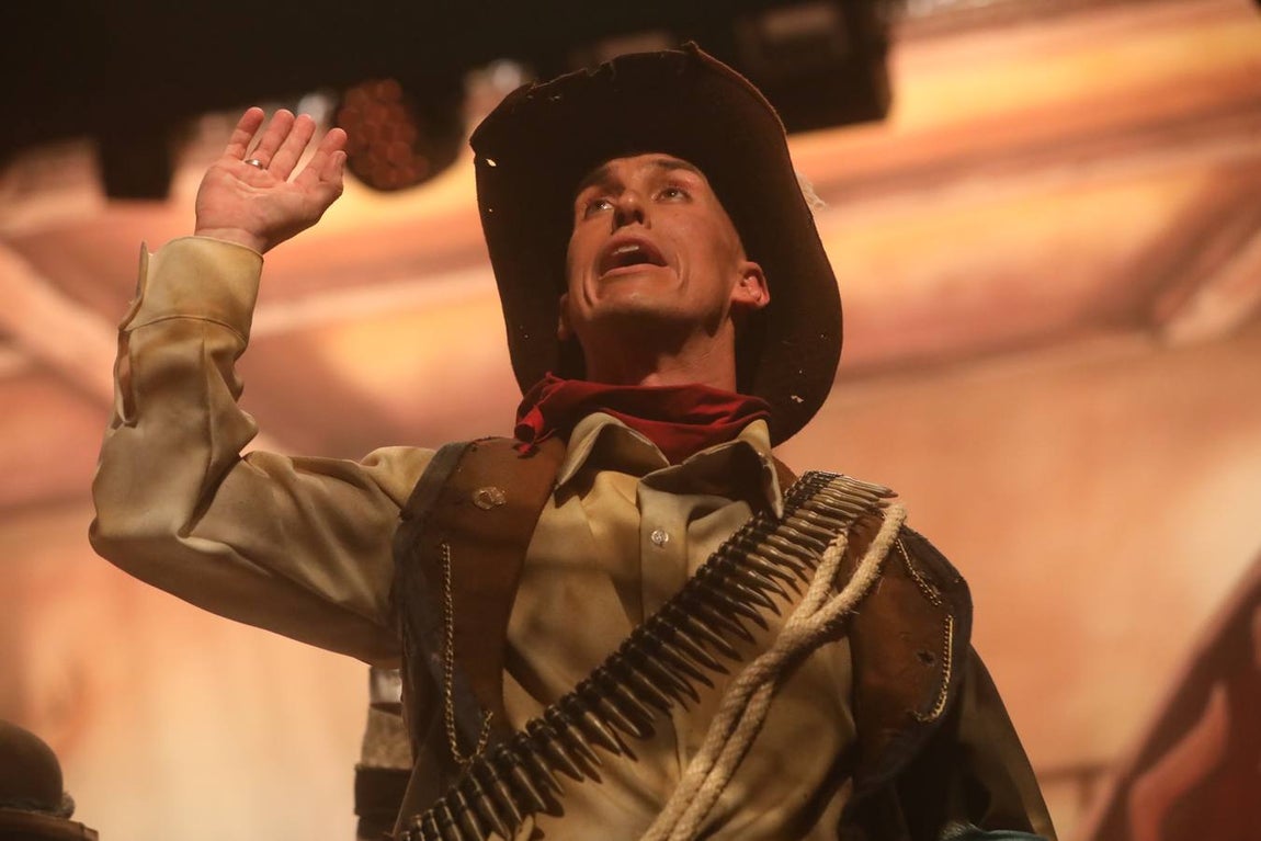 FOTOS: comparsa El cerrojero