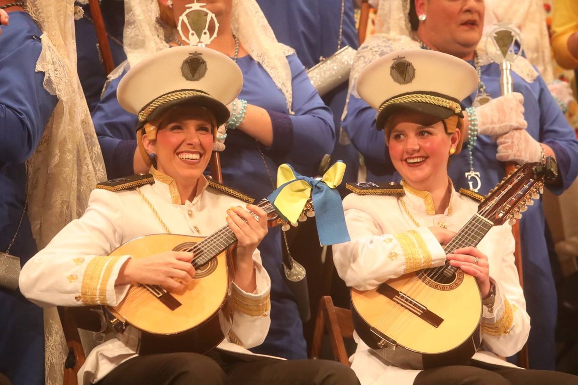 La función del primer viernes de Falla, en imágenes