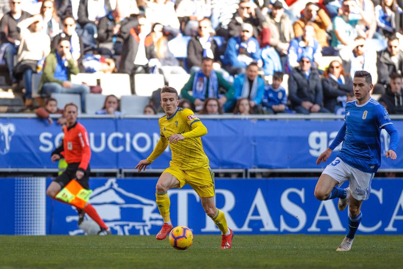 El Oviedo-Cádiz CF (2-1), en imágenes