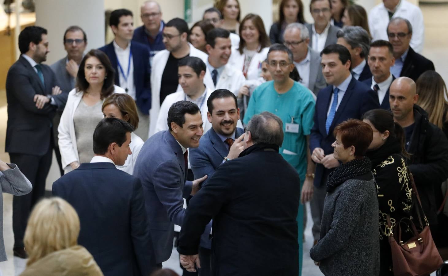 La primera visita del presidente de la Junta Juanma Moreno a Córdoba, en imágenes