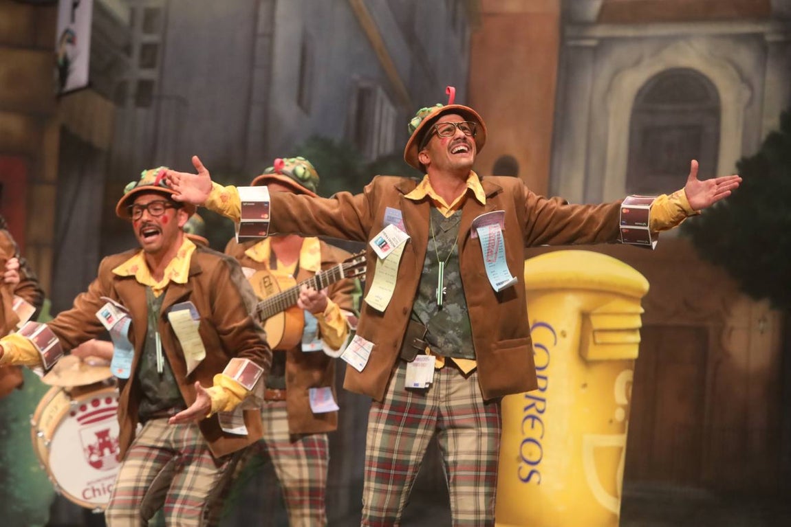 FOTOS: Chirigota Los Morosos en el COAC 2019