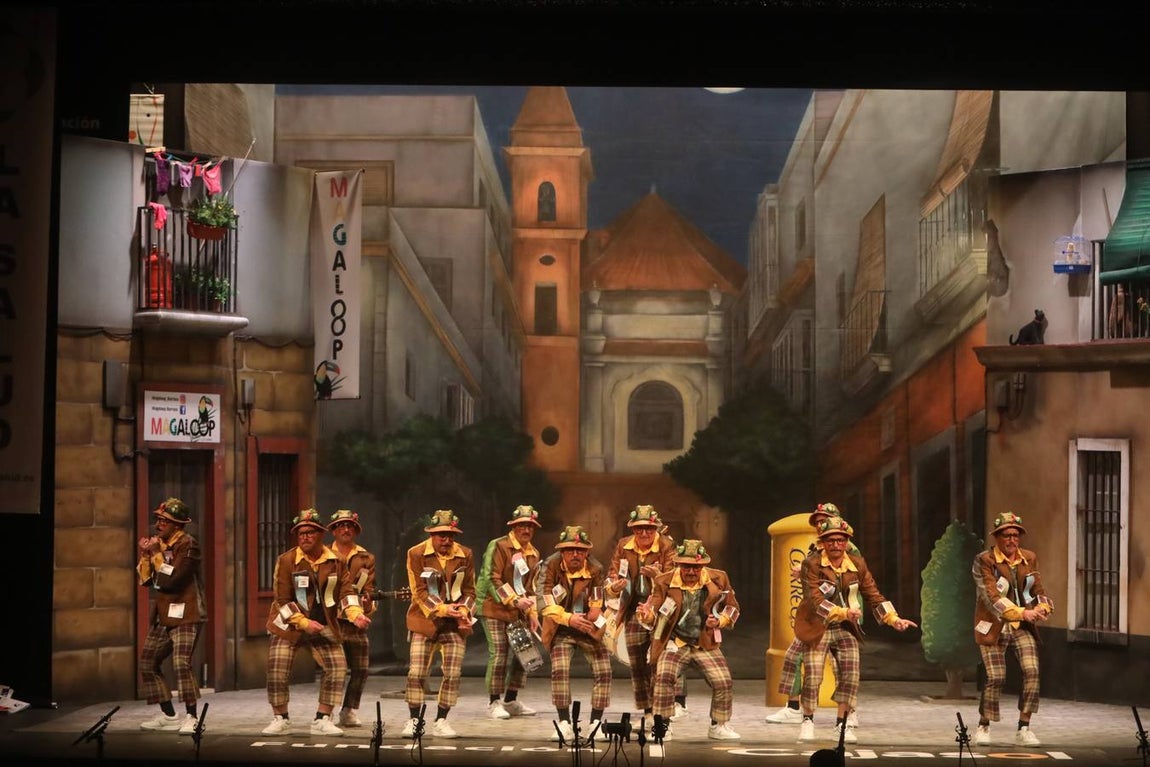 FOTOS: Chirigota Los Morosos en el COAC 2019