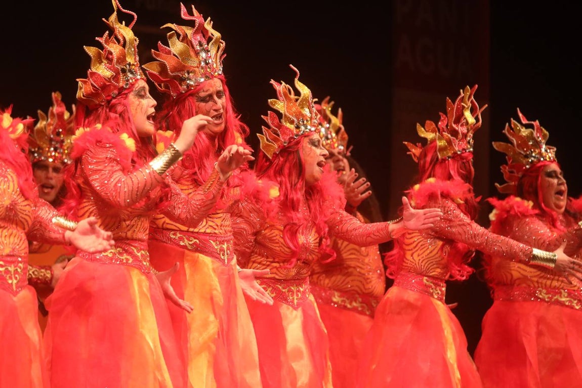 Así ha sido la noche del martes sobre el escenario del Falla