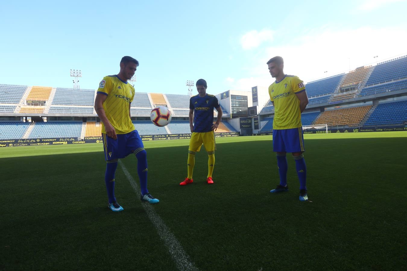 Pantic, Querol y Jovanovic, ya son nuevos jugadores del Cádiz