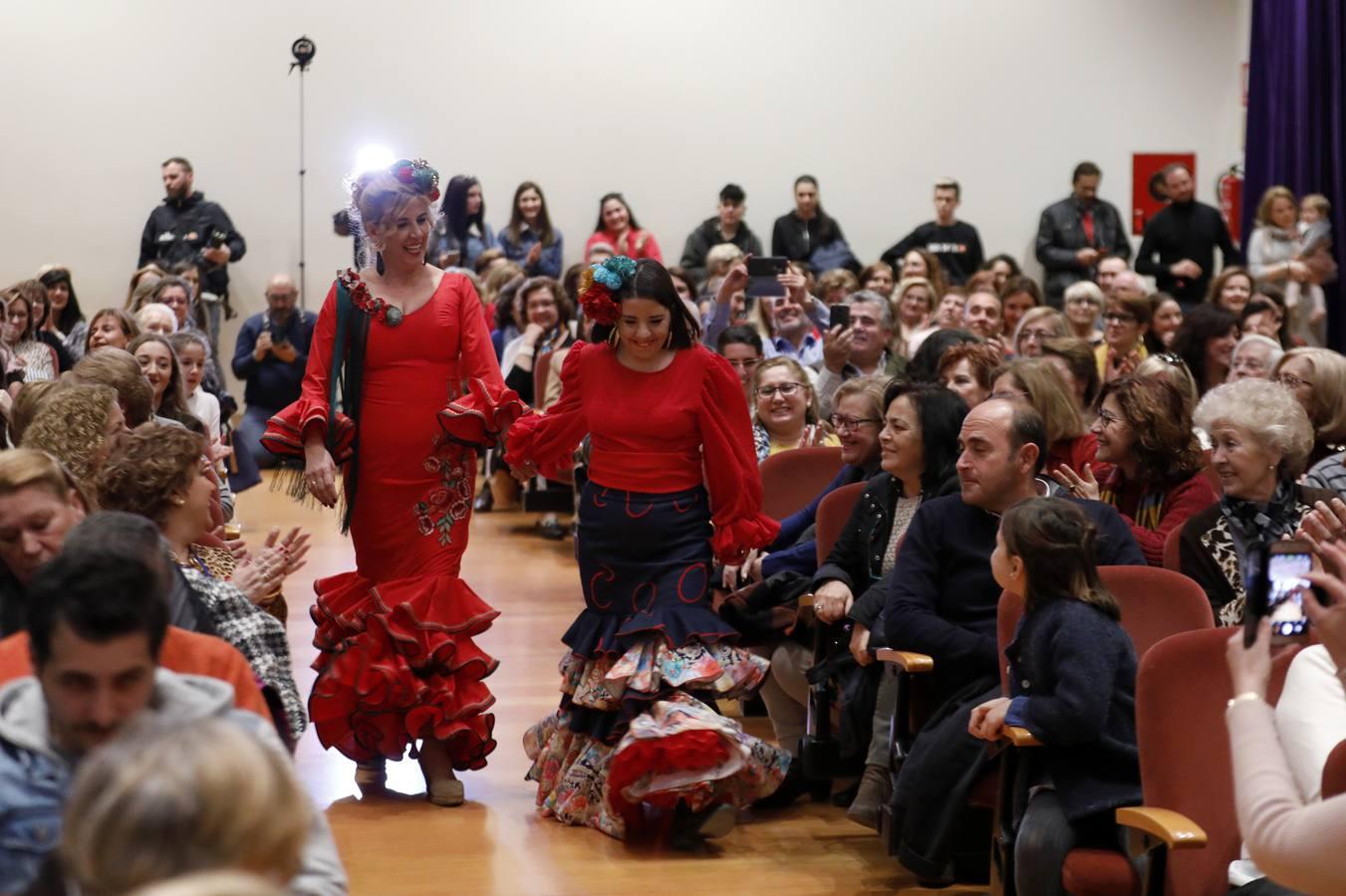 El desfile benéfico de Acopinb de Córdoba, en imágenes