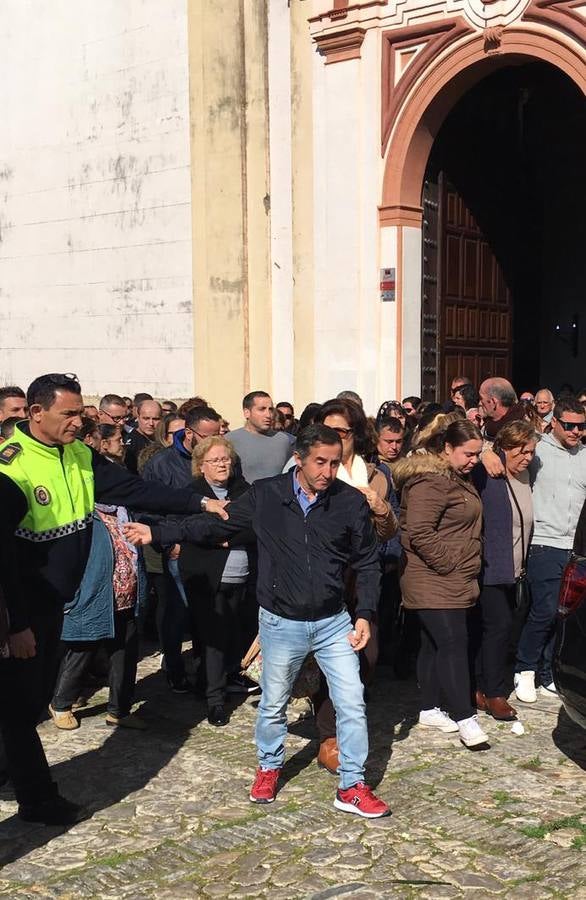 Crónica gráfica del funeral por los trabajadores que murieron en el accidente de Arahal