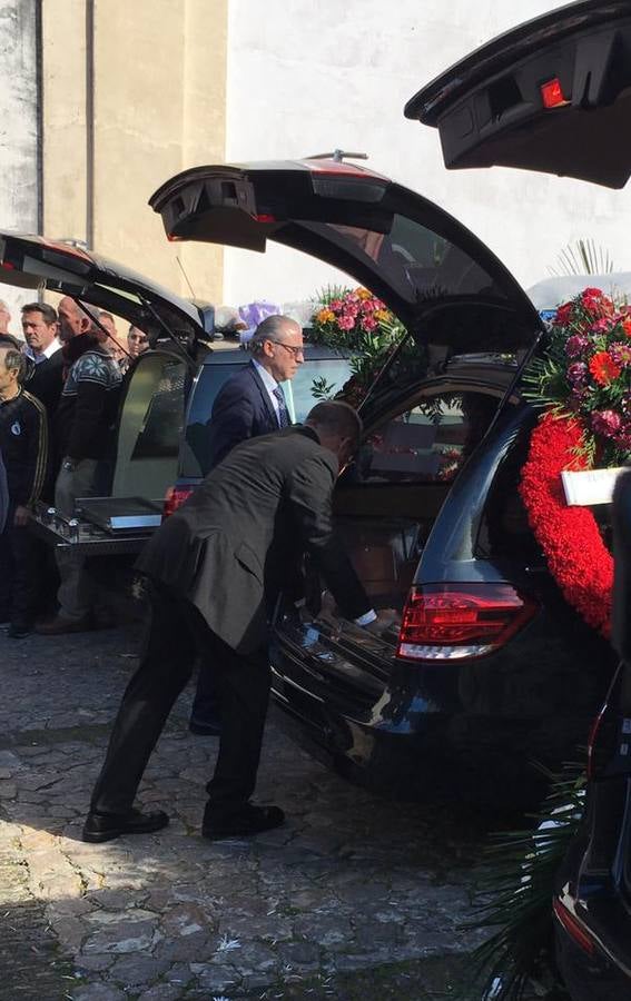 Crónica gráfica del funeral por los trabajadores que murieron en el accidente de Arahal