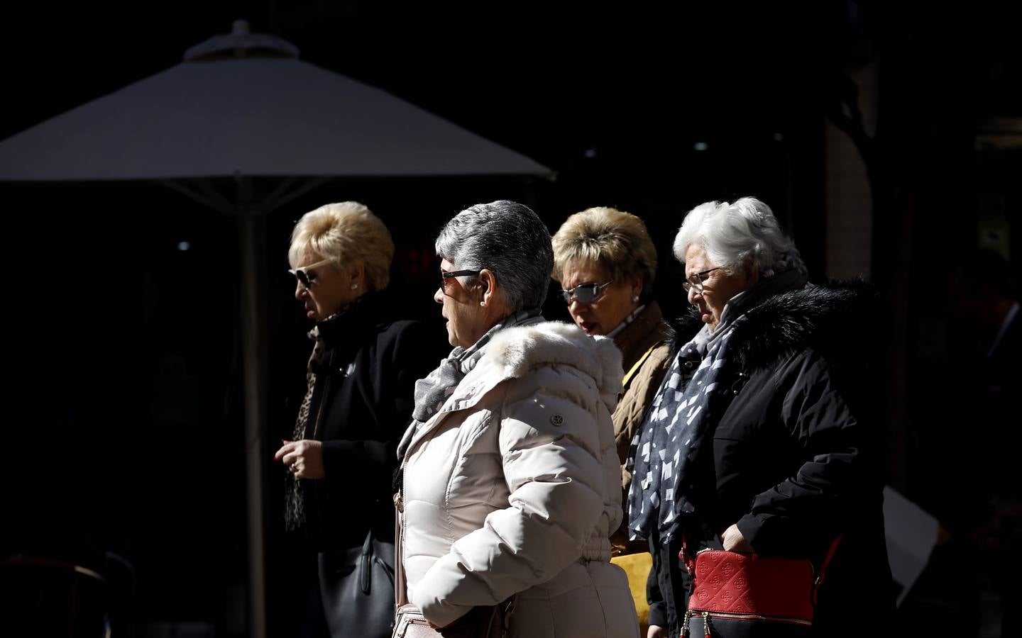 El rayo de sol que no cesa en el invierno de Córdoba, en imágenes