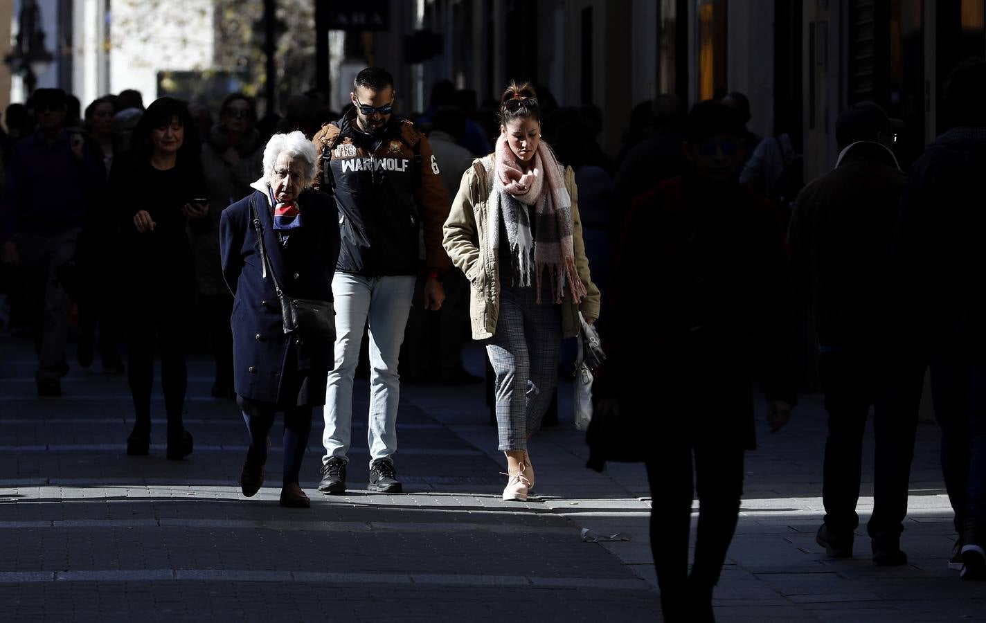 El rayo de sol que no cesa en el invierno de Córdoba, en imágenes