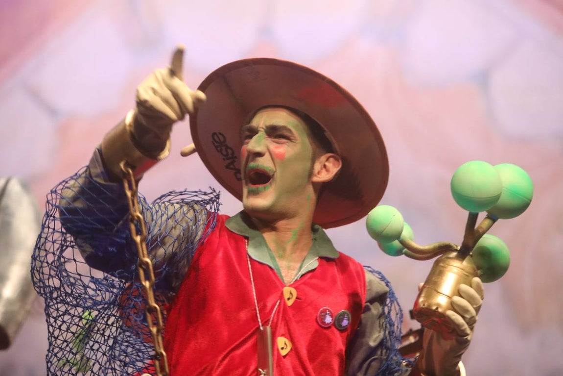 FOTOS: chirigota Los fantasmíbiris mamarrachíbiris del templo de las coplíbiris