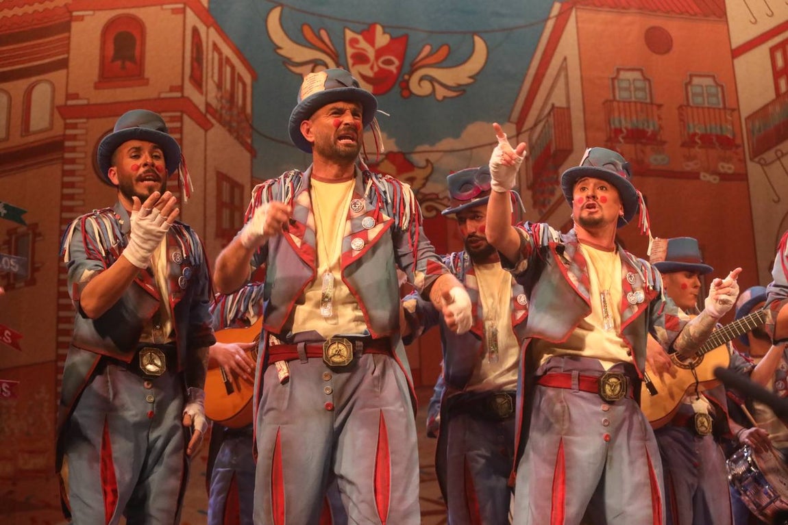 ¿Con qué imágenes del viernes de Concurso del Falla te quedas?