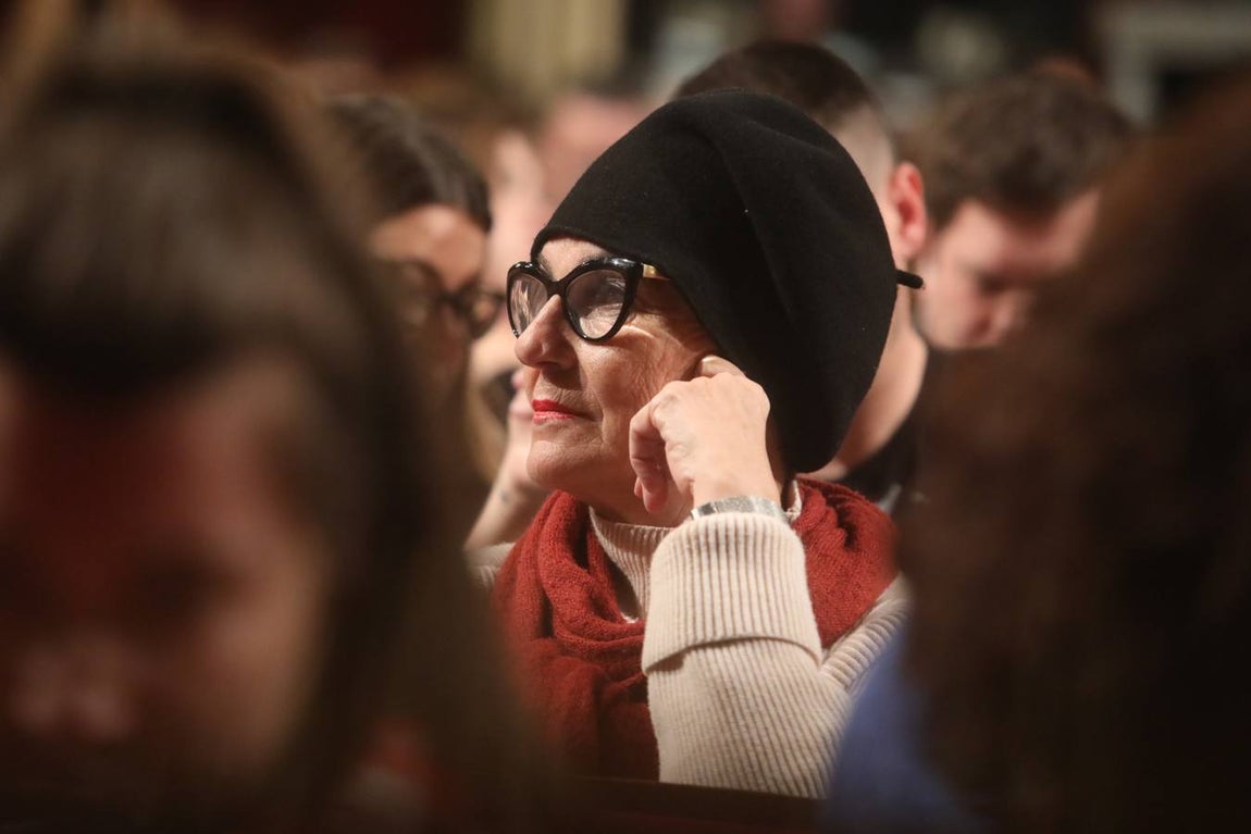 ¿Estás en la sesión de domingo del COAC en el Falla? ¡Búscate!