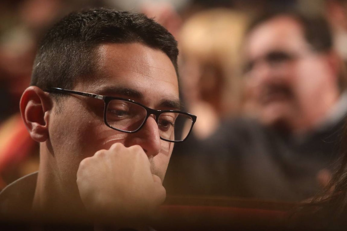 ¿Estás en la sesión de domingo del COAC en el Falla? ¡Búscate!