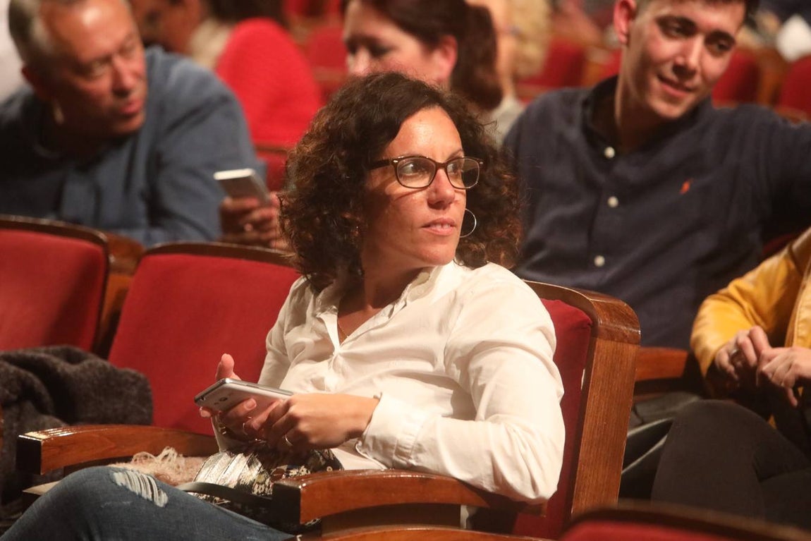 Lunes de COAC en el Falla. ¡Búscate en las fotos!