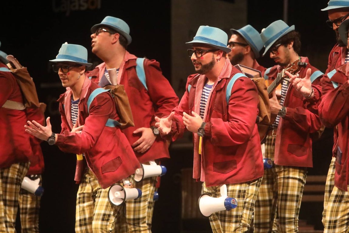 La decimoséptima función de Preliminares en imágenes