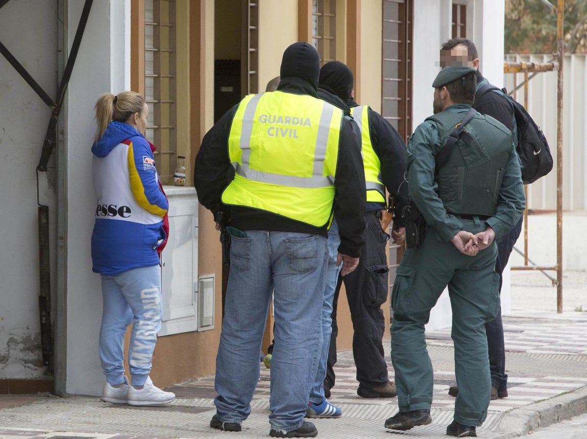 FOTOS: Operación contra el narcotráfico en La Línea