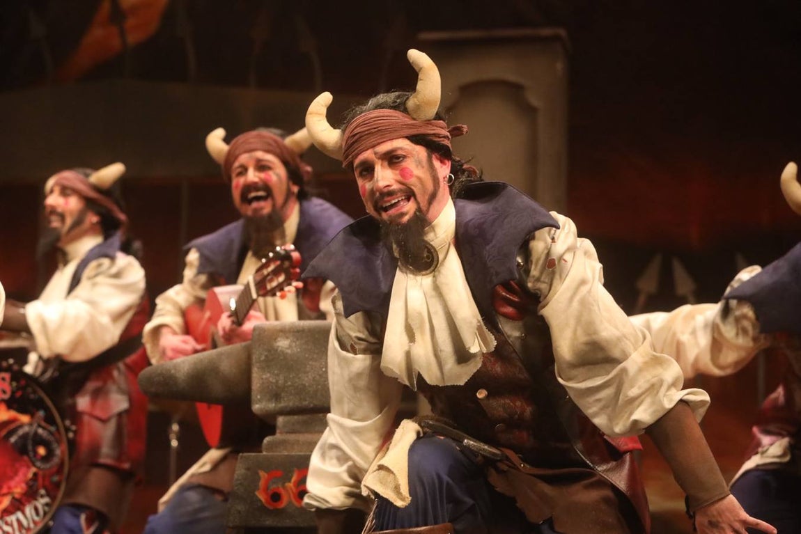 FOTOS: chirigota Los cabronísimos