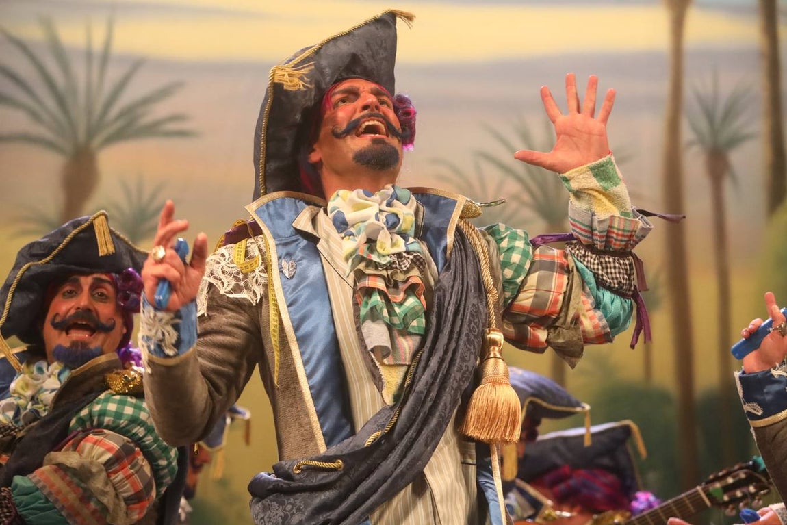 FOTOS: comparsa El marqués de Cádiz en el COAC 2019