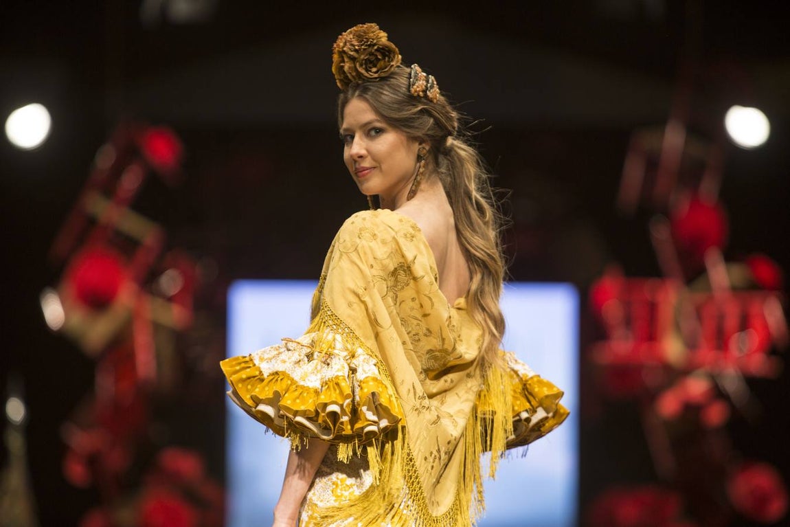 FOTOS: Flamenka, Rocío Martín ‘Degitana’ y Ana Ricardi en la Pasarela Flamenca de Jerez