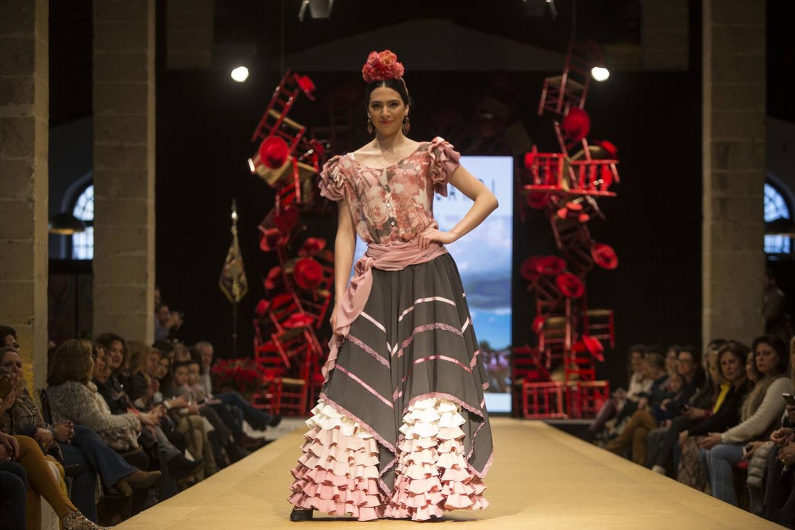 FOTOS: Flamenka, Rocío Martín ‘Degitana’ y Ana Ricardi en la Pasarela Flamenca de Jerez