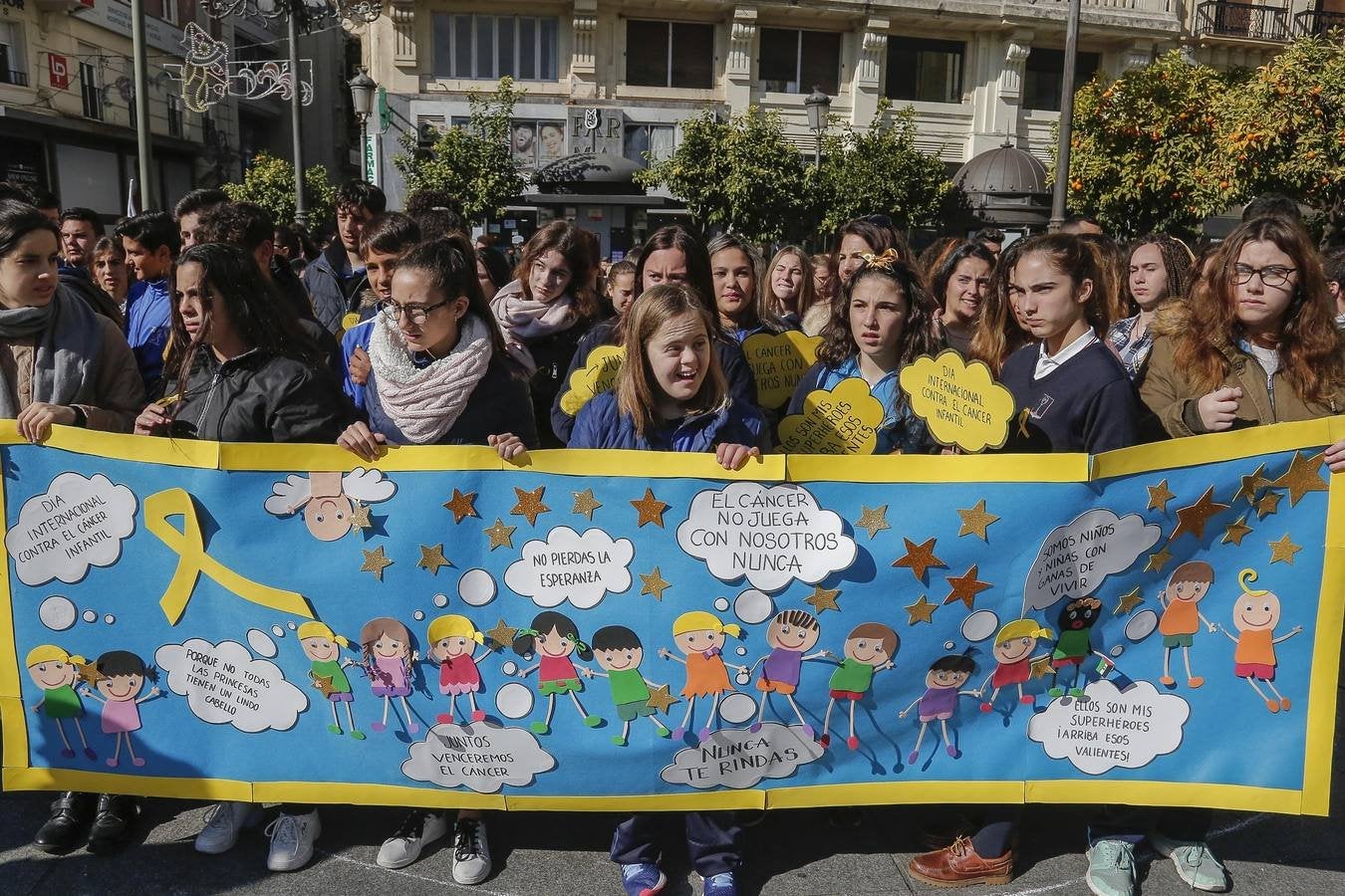 El día contra el cáncer infantil en Córdoba, en imágenes