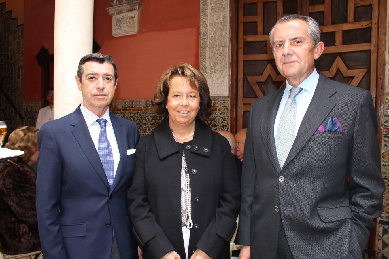 Santiago Sobral, Pilar Anchoriz y Pedro Ostos