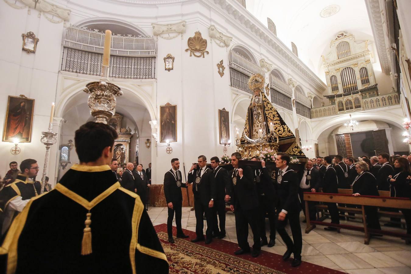 La procesión de la Virgen de Ánimas, en imágenes