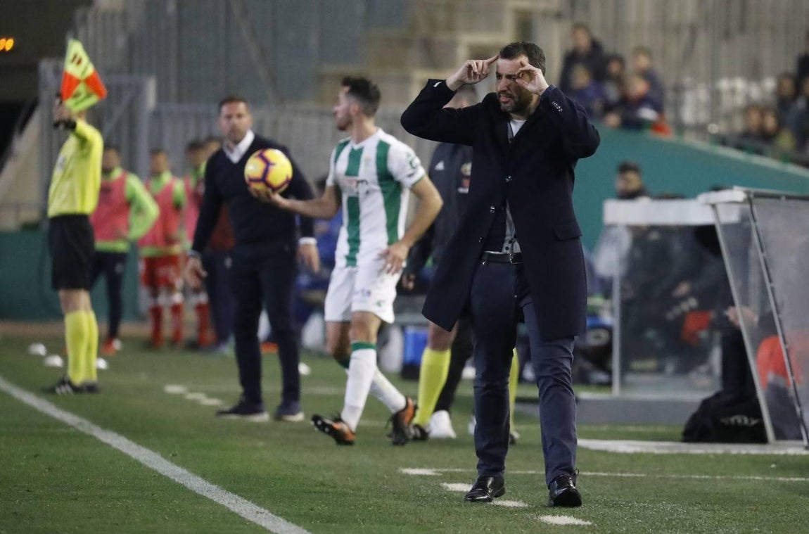 El Córdoba CF-Granada CF, en imágenes