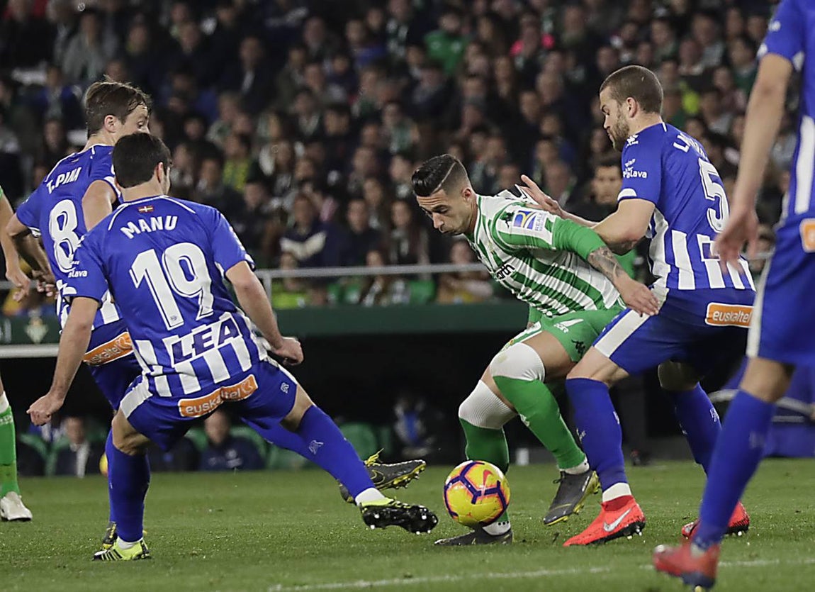El Betis-Alavés (1-1), en imágenes