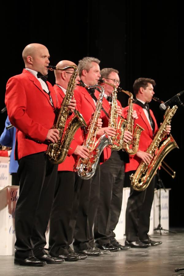 El concierto de Glenn Miller en el Teatro Góngora, en imágenes