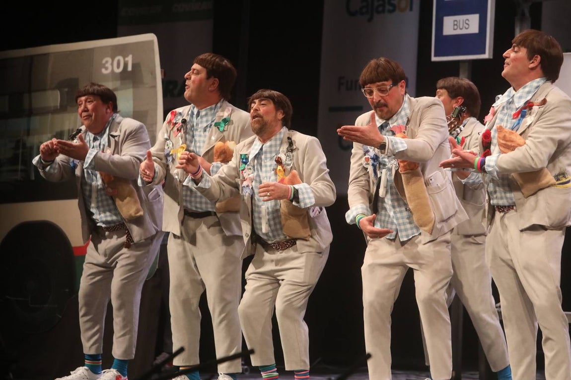 FOTOS: Chirigota Los cachito pan en el COAC 2019