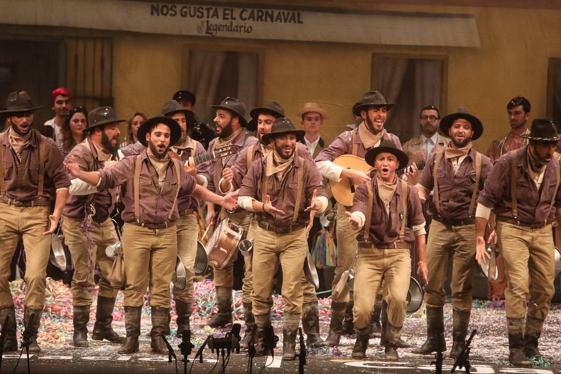 FOTO: comparsa Los buscadores